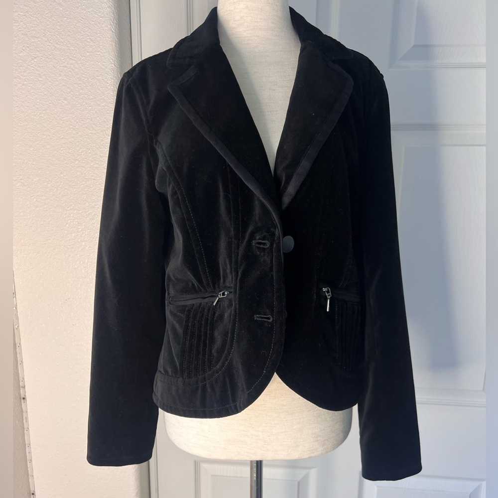 EUC DKNY Velvet Cropped Jacket